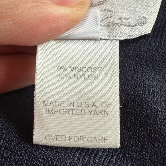 Oscar De La Renta Navy Blue Light Weight Sweater Knitted 3/4 Sleeve Blouse - Picture 7 of 9